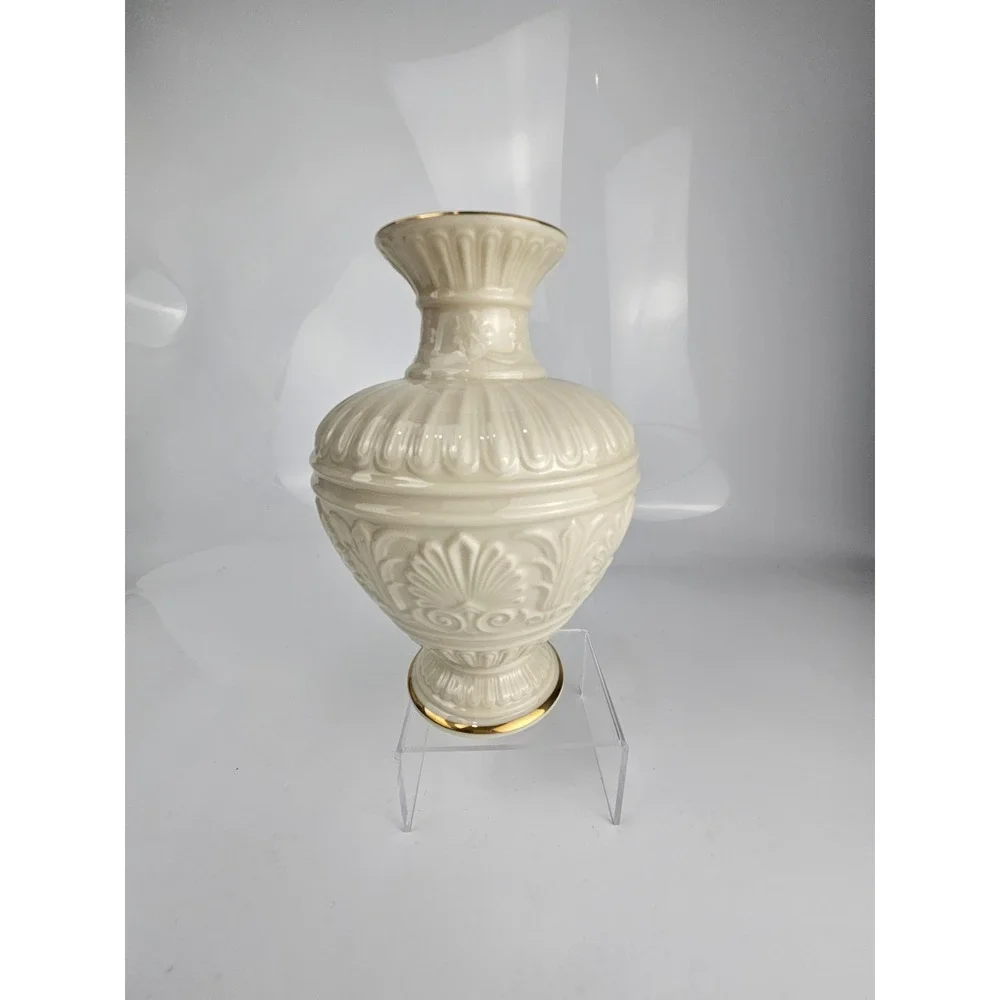 Lenox Athenian Collection Ivory Porcelain Vase 24K Gold‎ Trim Embossed USA
